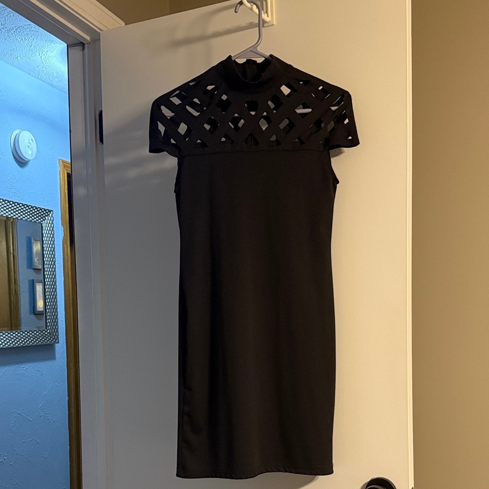 Chic Black Cut-Out Mini Dress